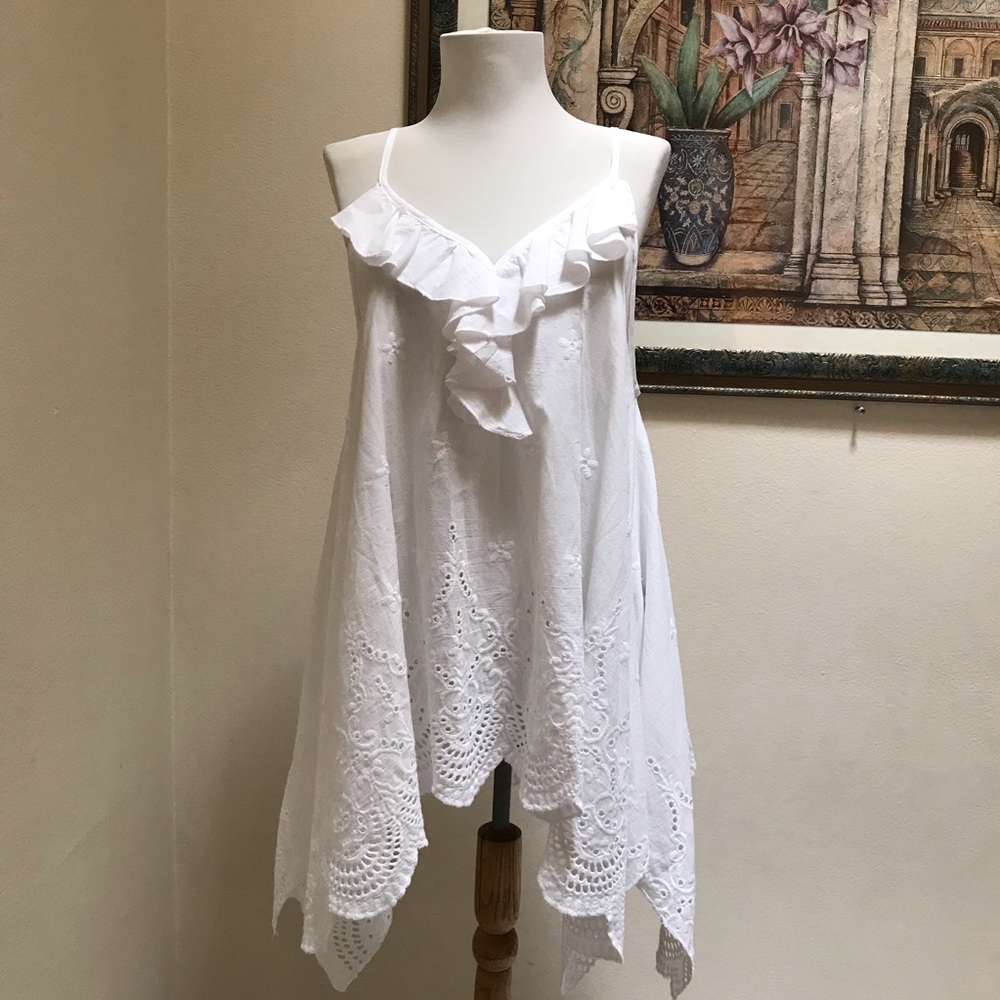 Mirror Image White Top Embroidered Size S
